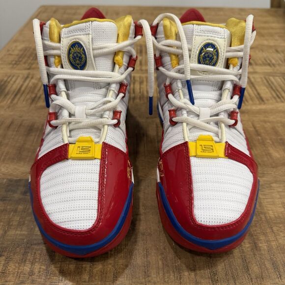 Nike‎ Zoom LeBron 3 SuperBron Men’s Size 7.5 White Varsity Red AO2434-100 main image 5